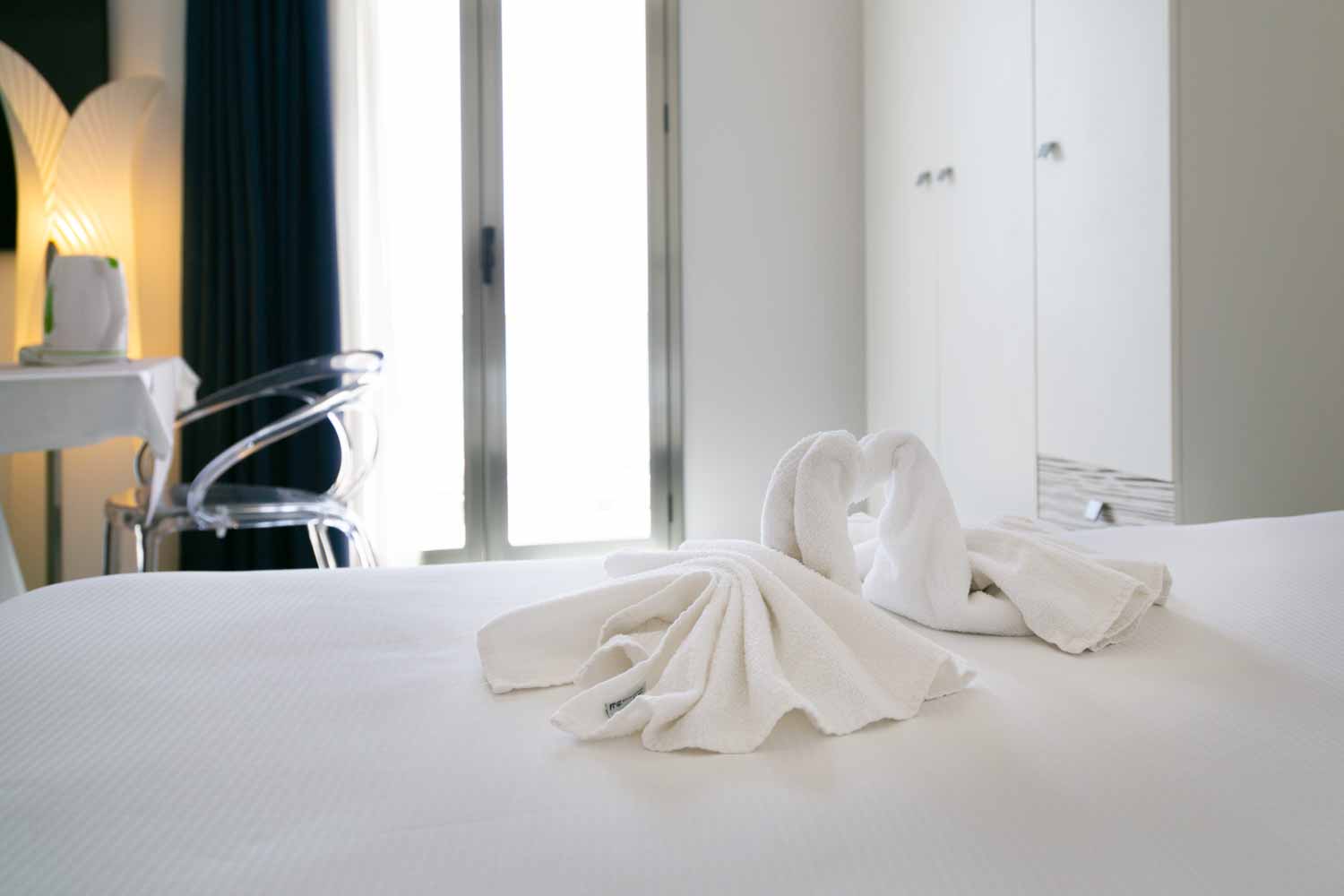 welcome_bed_camera_hotel_miramare_marina_di_ragusa